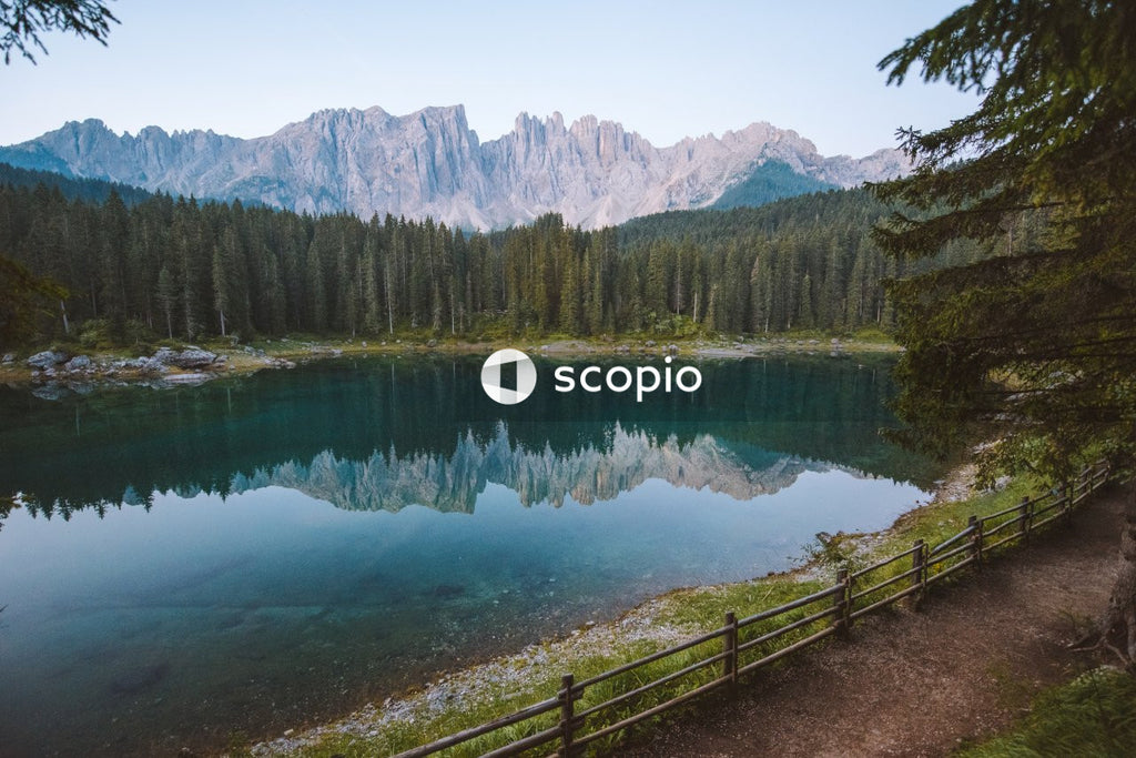 Stunning Landscape of Lake and Mountains