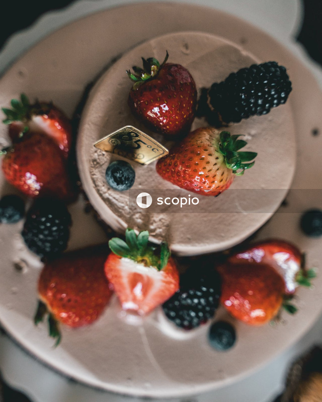 Cake with strawberry toppings