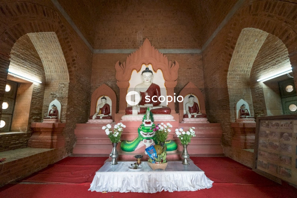 Buddha statues