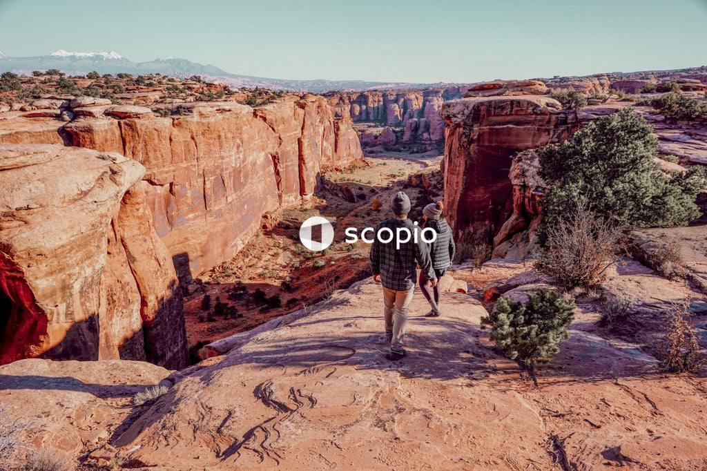 Couple at grand canyon arizona