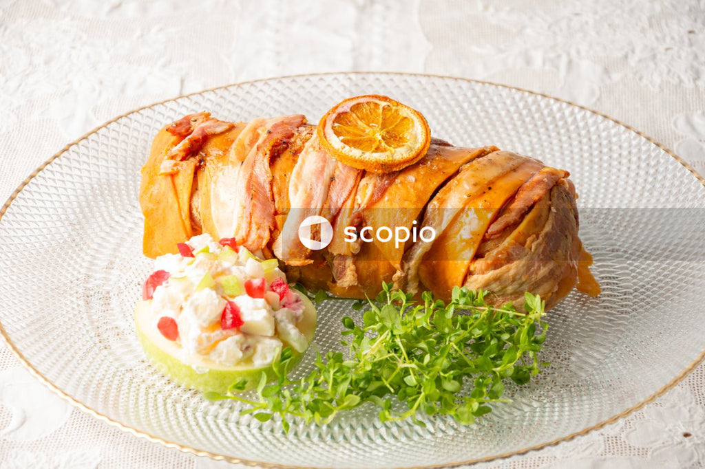 Brown bread on white ceramic plate
