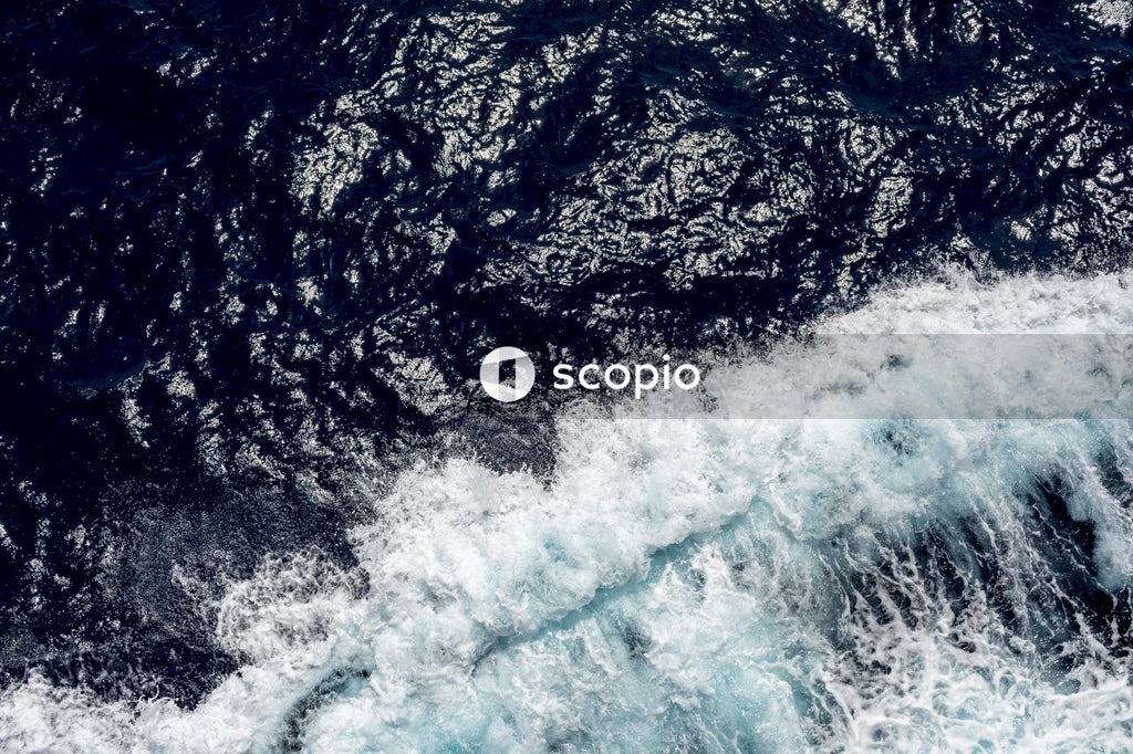Ocean waves crashing on shore