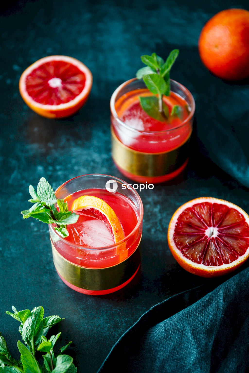 Orange juice in clear drinking glass