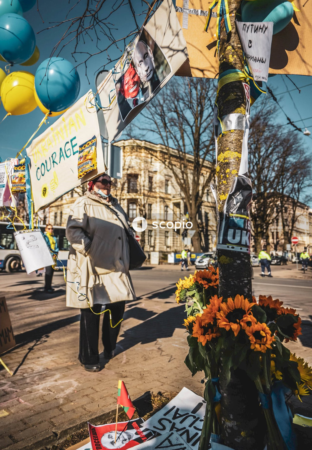 People protesting against Russian invasion of Ukraine in Latvia